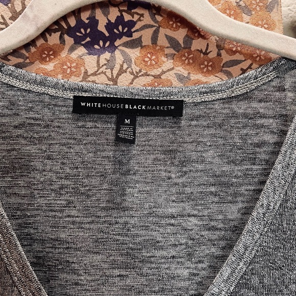 White House Black Market Sz M Gray Metallic Ruffle T Shirt - Picture 6 of 7